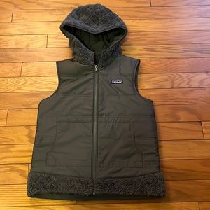 Patagonia Los Gatos Reversible Gray Hooded Fleece-Lined Vest small